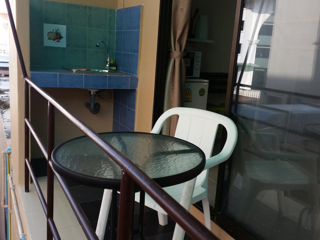 Indogee Apartments Pattaya Exterior foto